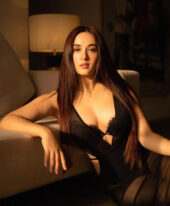 Zaraelle +971561668599